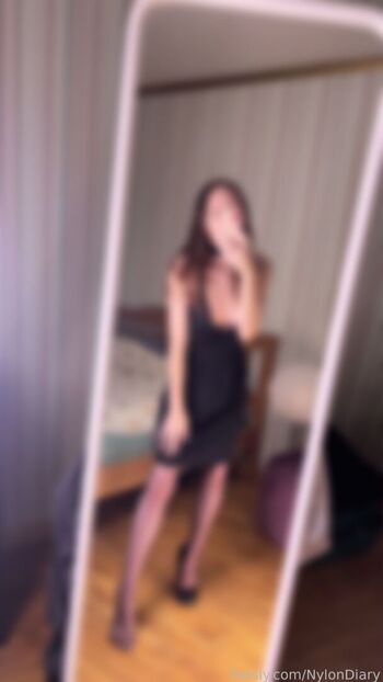Full leaked Nylondiary private onlyfans photo