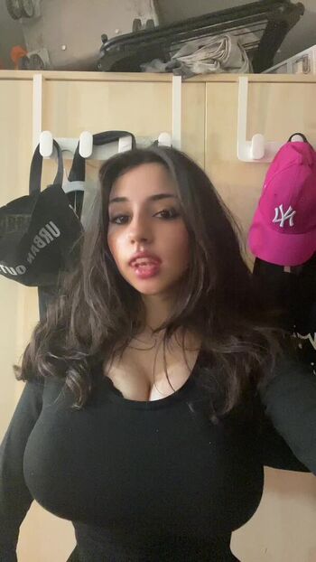 Full leaked Nylopylo private onlyfans photo