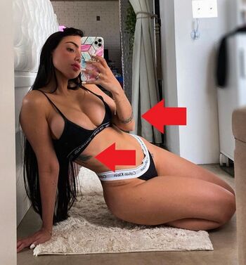 Full leaked Nyvi estephan page private onlyfans photo