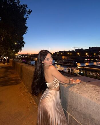 Full leaked Nyvi estephan page private onlyfans photo