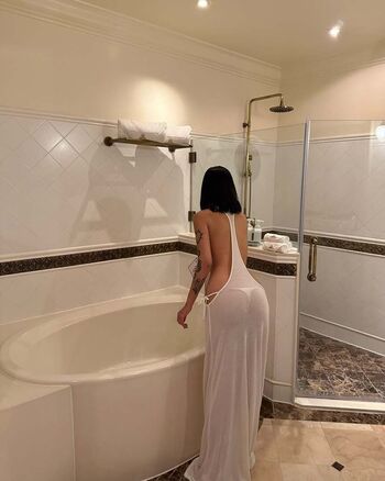 Full leaked Sweety polli/ private onlyfans photo