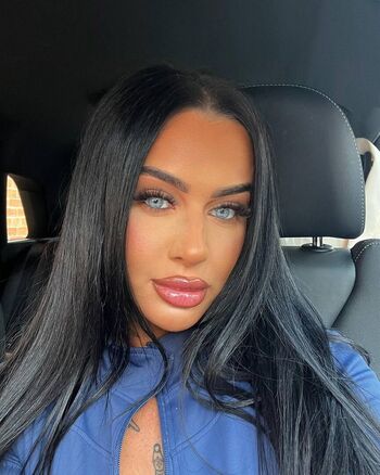 Full leaked Oasis roseman private onlyfans photo