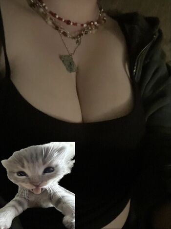 Full leaked Oatsareyum private onlyfans photo