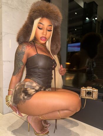 Full leaked Officialladiiscorpio private onlyfans photo
