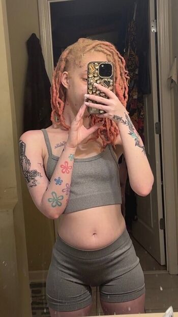 Full leaked Officialshayydee private onlyfans photo