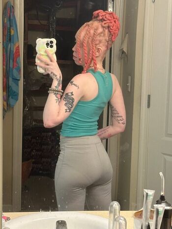 Full leaked Officialshayydee private onlyfans photo