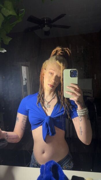 Full leaked Officialshayydee private onlyfans photo