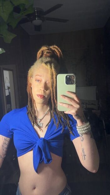 Full leaked Officialshayydee private onlyfans photo