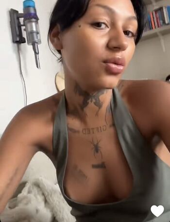 Full leaked Ogee private onlyfans photo