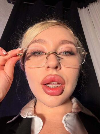 Full leaked Ogo margo private onlyfans photo