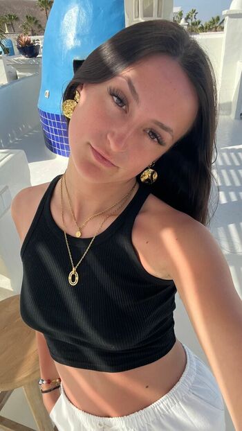 Full leaked Oihana private onlyfans photo