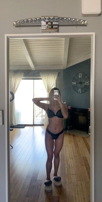 Full leaked Okayniena private onlyfans photo