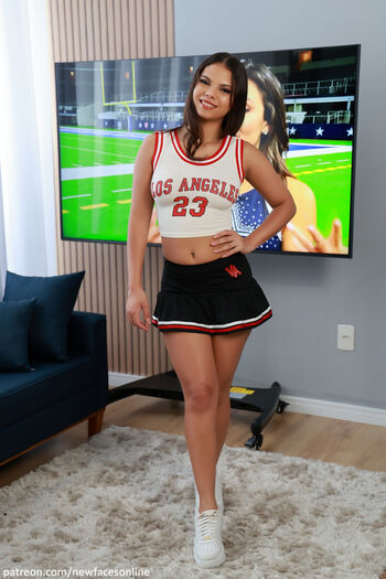 Full leaked Oklinfia private onlyfans photo