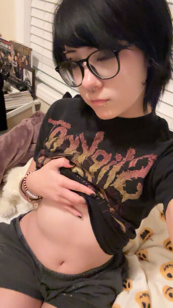 Full leaked Okneesuh private onlyfans photo