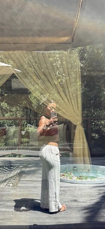 Full leaked Okyyoliviaa  page private onlyfans photo