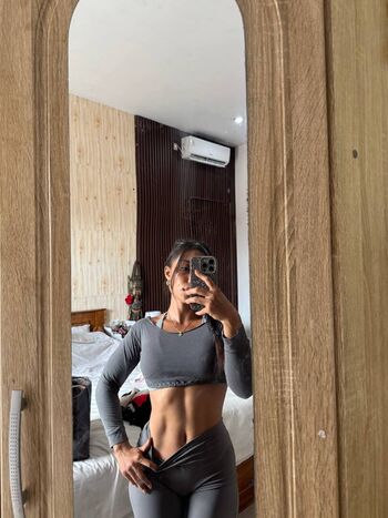 Full leaked Okyyoliviaa  page private onlyfans photo