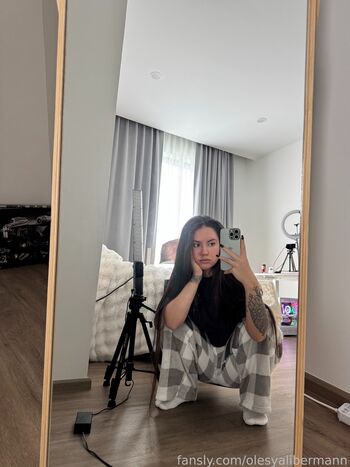 Full leaked Olesyaliberman  page private onlyfans photo