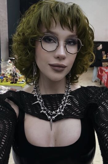 Full leaked Olga haku frau haku private onlyfans photo