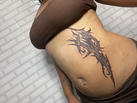 Full leaked Olhosddlince private onlyfans photo