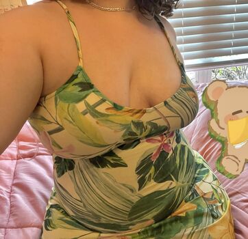 Full leaked Yourlittlealyson/ private onlyfans photo