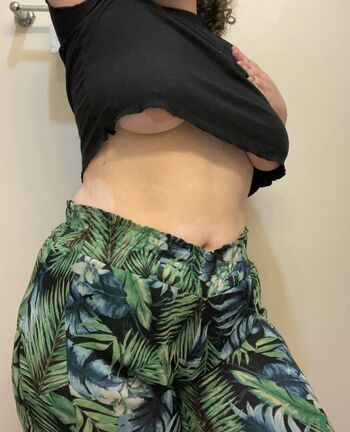 Full leaked Everythingwithgina/ private onlyfans photo