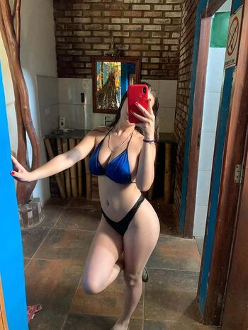 Full leaked Oliveracamila private onlyfans photo