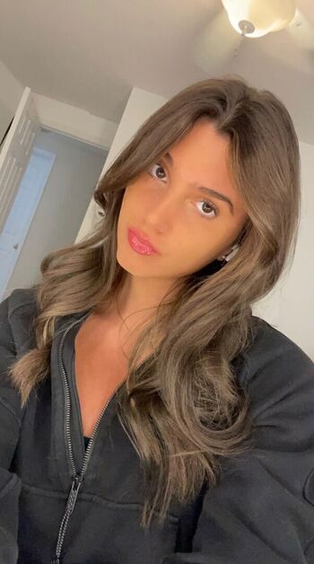 Full leaked Olivia alves private onlyfans photo