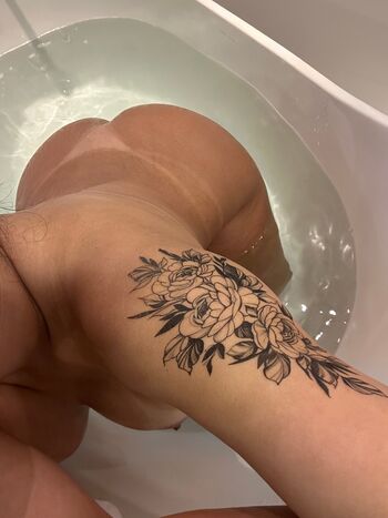 Full leaked Olivia bianchi private onlyfans photo