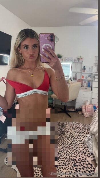 Full leaked Olivia ewers private onlyfans photo