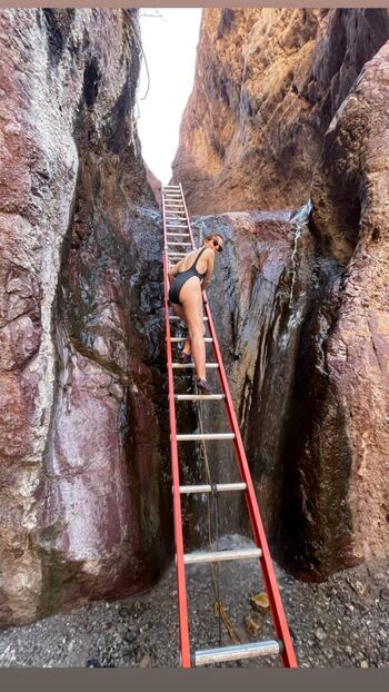 Full leaked Olivia hack private onlyfans photo