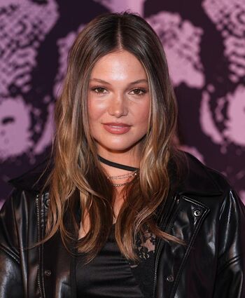 Full leaked Olivia holt private onlyfans photo