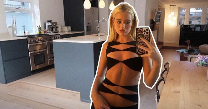 Full leaked Olivia neill private onlyfans photo