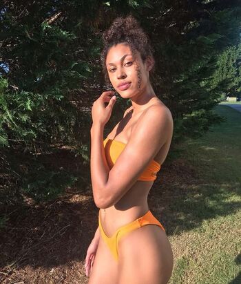 Full leaked Olivia nelson ododa page private onlyfans photo