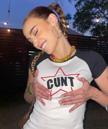 Full leaked Olivia o brien private onlyfans photo