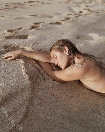 Full leaked Olivia ponton page private onlyfans photo