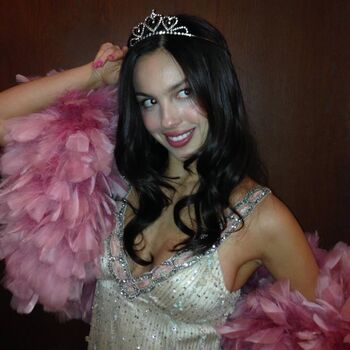 Full leaked Olivia rodrigo  page private onlyfans photo