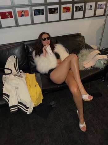 Full leaked Olivia rodrigo  page private onlyfans photo