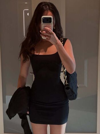 Full leaked Olivia sui page private onlyfans photo