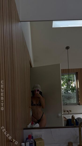 Full leaked Olivia sui private onlyfans photo