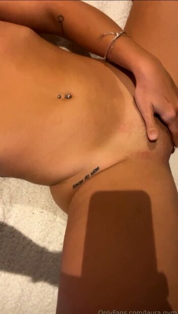 Full leaked Oliviamae private onlyfans photo
