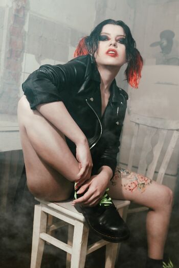 Full leaked Olyashaa private onlyfans photo