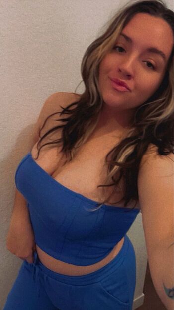 Full leaked Oohkarlalala private onlyfans photo