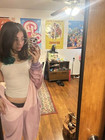 Full leaked Oohlastella private onlyfans photo