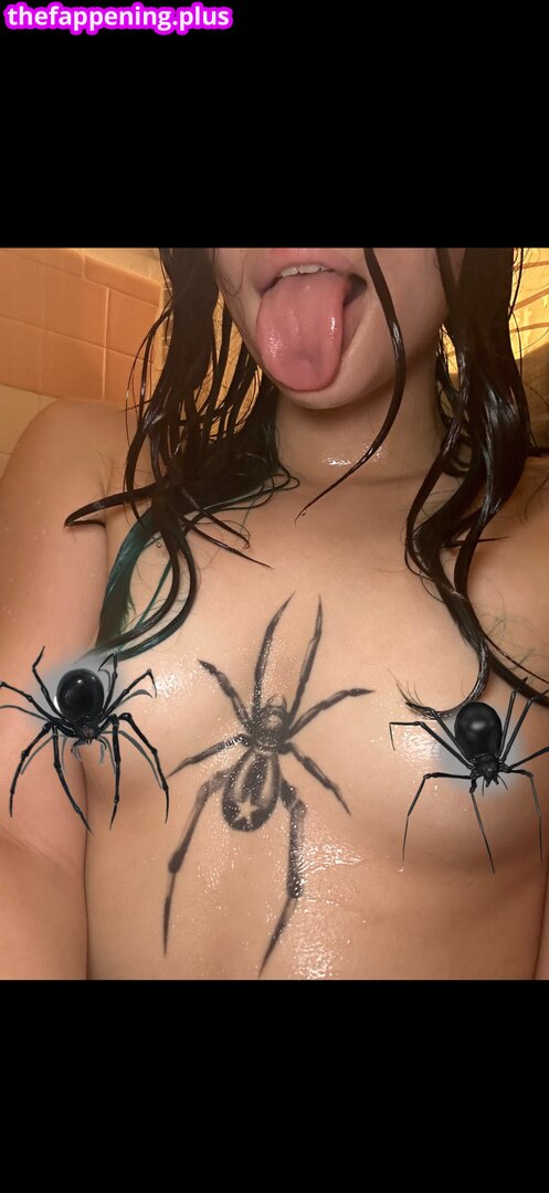 https: / oohlastella Φωτογραφία Γυμνών OnlyFans #25