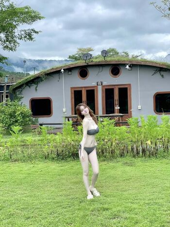 Full leaked Oorawan maiman page private onlyfans photo