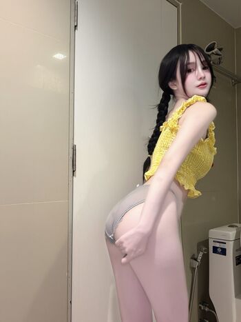 Full leaked Oorawan maiman page private onlyfans photo
