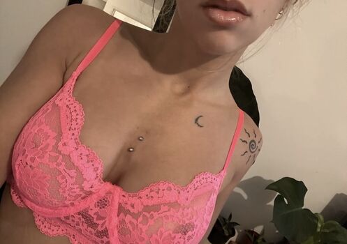 Full leaked Opalthething private onlyfans photo