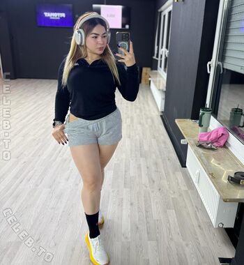 Full leaked Oriannafox private onlyfans photo