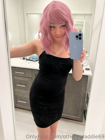 Full leaked Othergirladdie page private onlyfans photo