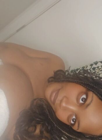 Full leaked Ouchmyboob private onlyfans photo